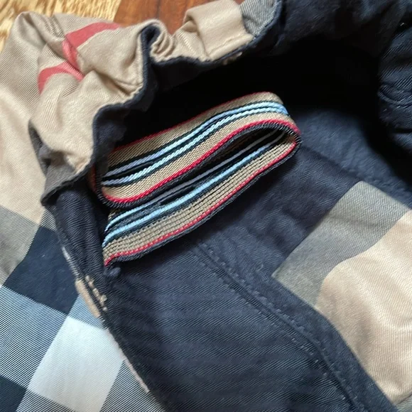 Like new Burberry shorts